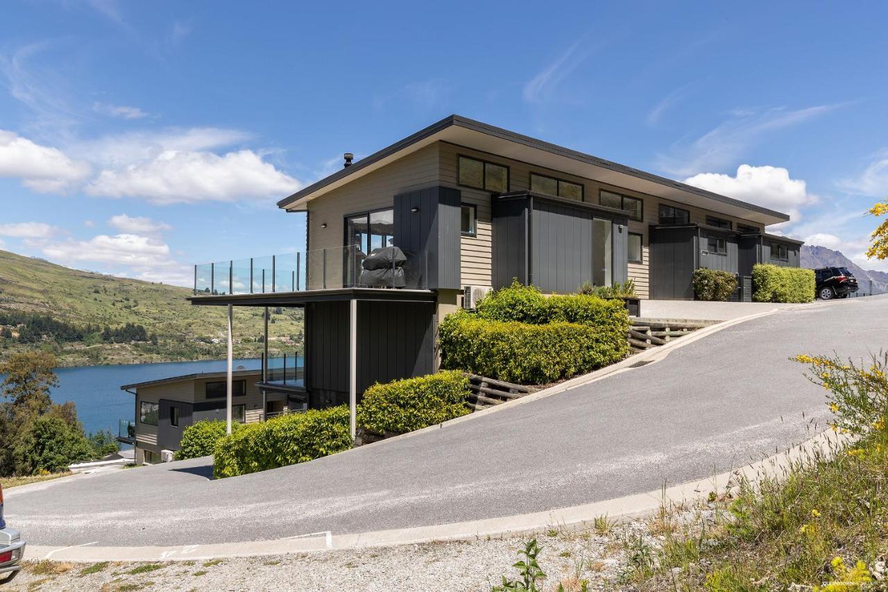 Okataina - Means Place Of Laughter, Luxury Retreat Villa Queenstown Exterior photo